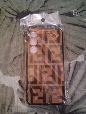 Fendi Brown & Black FF Logo Pattern Phone Case Galaxy S24